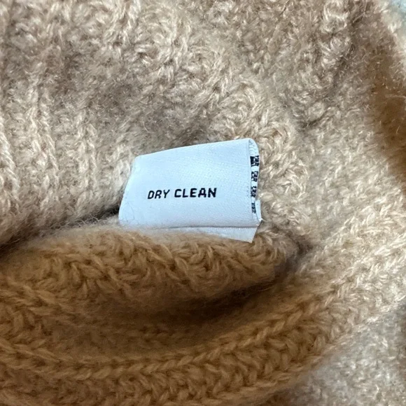 The Cashmere Project Tan Crew Neck Sweater with Black Stitch Accents size Large - Picture 8 of 13